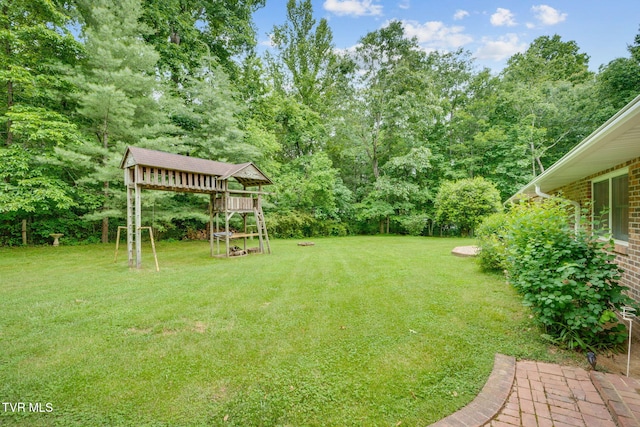 631 Bowmantown Rd, Telford, TN 37690 - view of green lawn