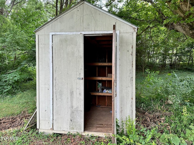 109 Chestnut St, Greeneville, TN 37745 - view of shed