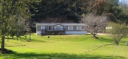 9823 Hollyfield Rd, Pound, VA 24279 - view of front of home featuring a front yard