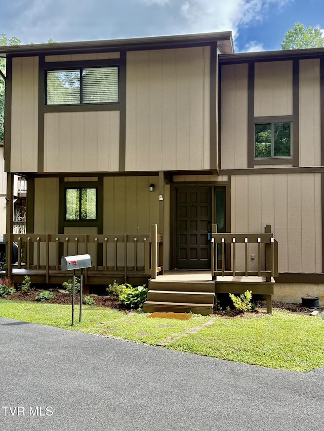 24204 Woodridge Cir Unit D, Bristol, VA 24202 - view of front of house