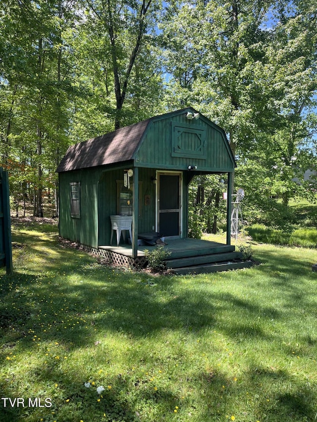 12226 Sands Rd, Coeburn, VA 24230 - view of outbuilding with an outdoor structure