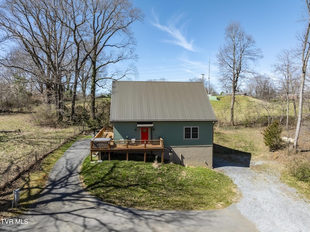 137 Unaka View Rd, Johnson City, TN 37601 - view of front facade with driveway, metal roof, and a deck