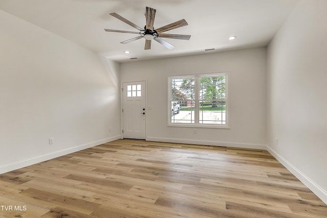 703 Swadley Rd, Johnson City, TN 37601 - spare room featuring a ceiling fan, light wood-style floors, recessed lighting, and baseboards