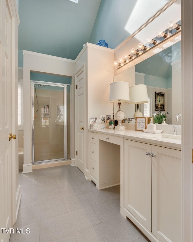 1221 Radcliffe Ave, Kingsport, TN 37664 - bathroom featuring vanity, lofted ceiling, and a shower stall