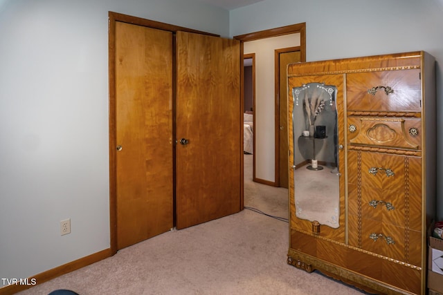 118 Starlite Dr, Greeneville, TN 37743 - carpeted bedroom with a closet and baseboards