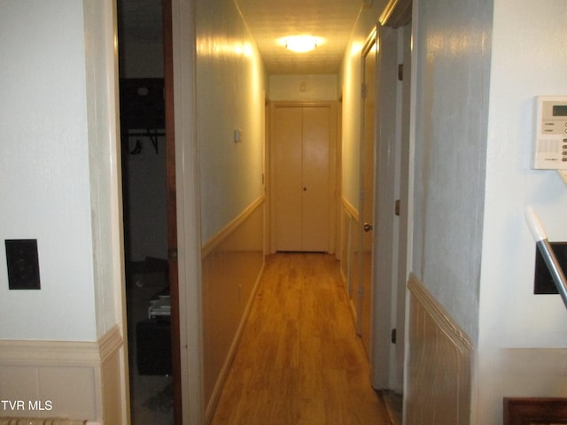 145 Rock City Rd, Kingsport, TN 37664 - hall with a decorative wall, light wood-style floors, and wainscoting