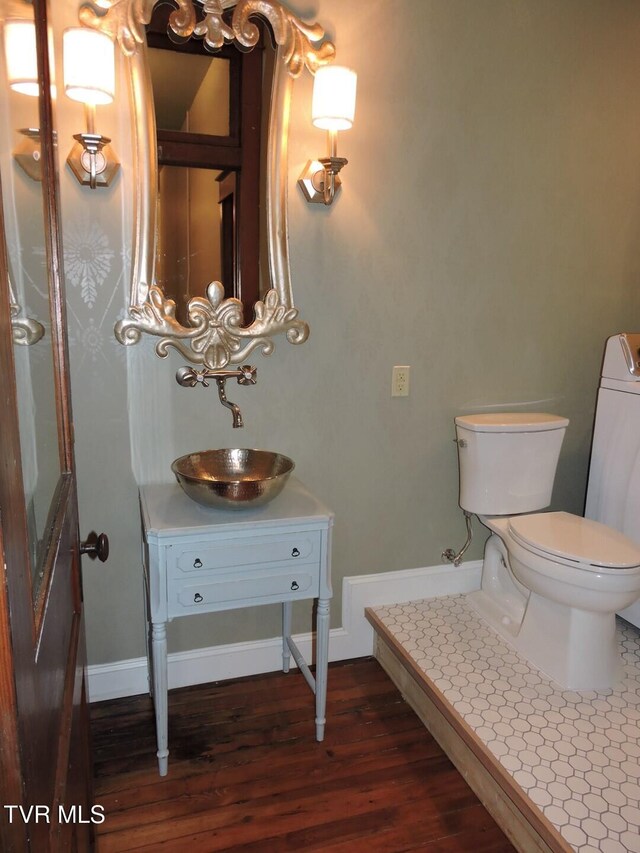 206 Gay St, Erwin, TN 37650 - photo 16