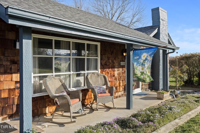 4245 Maplewood St, Kingsport, TN 37660 - view of patio / terrace
