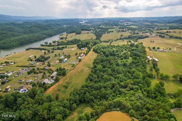 21127 Gardenpath Ln, Abingdon, VA 24211 - aerial view of a large body of water