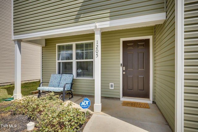 1205 Stamp Lodge Rd, Kingsport, TN 37660 - view of exterior entry with covered porch