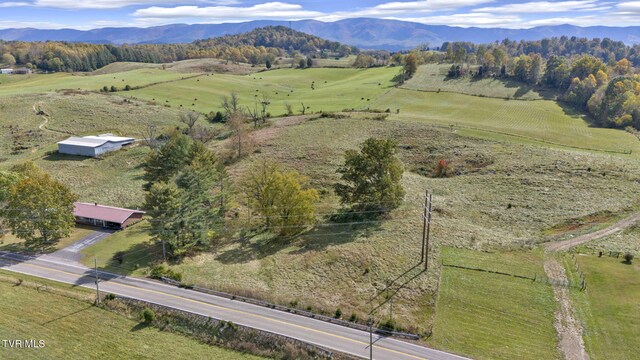 1056 White Top Rd, Bluff City, TN 37618