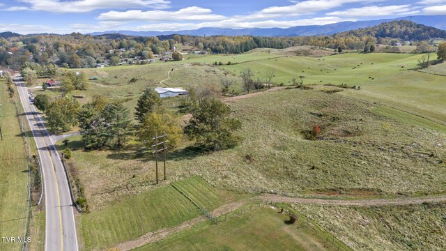 1056 White Top Rd, Bluff City, TN 37618