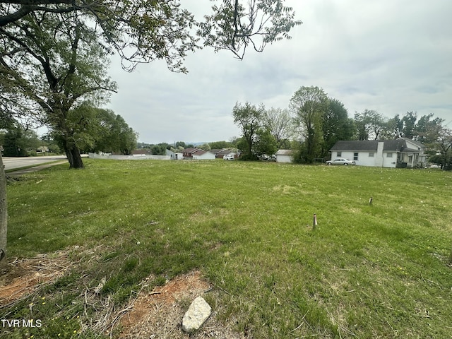 1401 W Stone Dr, Kingsport, TN 37660