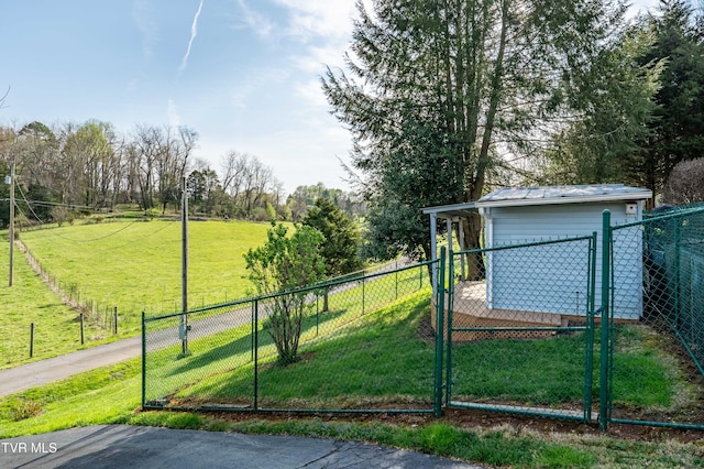 166 Lonesome Dove Ln, Elizabethton, TN 37643 - view of gate featuring fence and a lawn