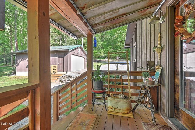 521 Baywood Dr, Piney Flats, TN 37686 - view of wooden terrace