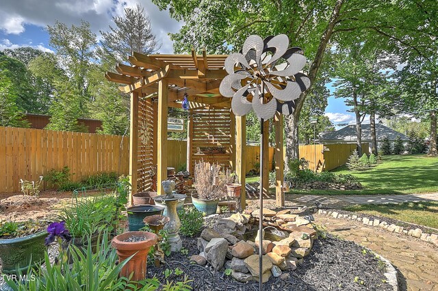 521 Baywood Dr, Piney Flats, TN 37686 - view of yard featuring a pergola