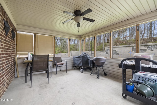 253 Crockett Dr Unit 253, Church Hill, TN 37642 - sunroom / solarium with a ceiling fan