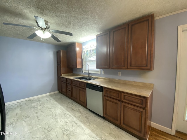 158 Taylortown Rd, Johnson City, TN 37601 - kitchen featuring baseboards, light countertops, ceiling fan, dishwasher, and a sink