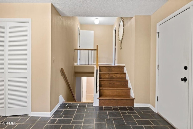 909 Millercrest Dr, Johnson City, TN 37604 - interior space featuring baseboards