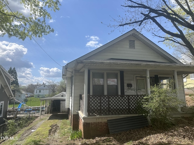 714 Fairview Ave, Kingsport, TN 37660 - exterior space featuring a porch