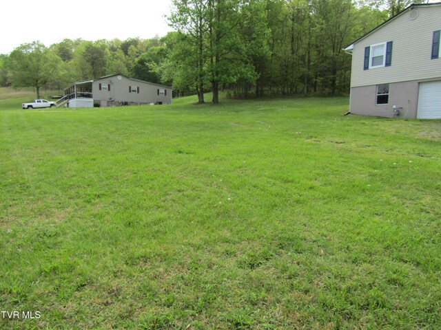 403 Morningside Dr, Rogersville, TN 37857 - photo 8