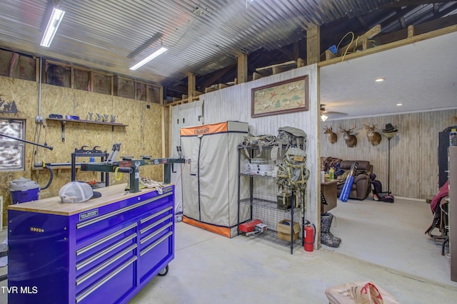 90 Darnell Rd, Greeneville, TN 37743 - interior space featuring a workshop area