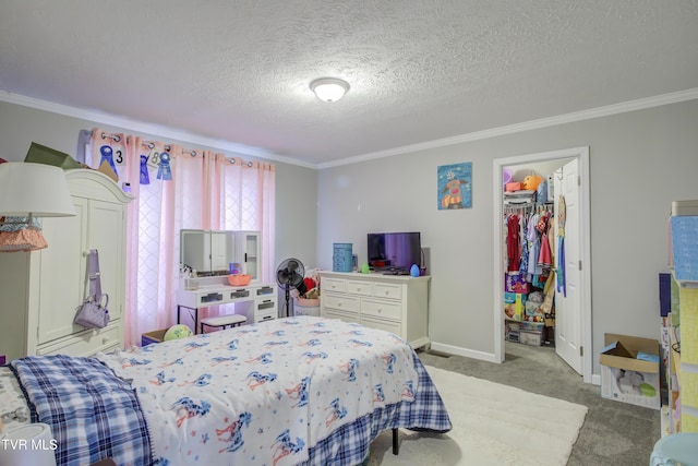 90 Darnell Rd, Greeneville, TN 37743 - bedroom with a textured ceiling, a closet, ornamental molding, a spacious closet, and carpet floors