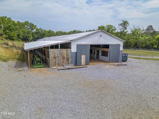 90 Darnell Rd, Greeneville, TN 37743 - view of outdoor structure featuring an exterior structure and an outbuilding
