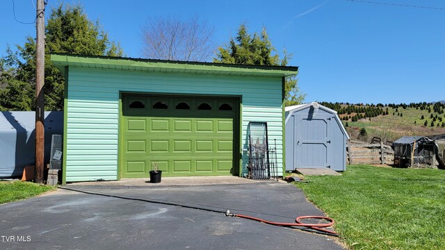 138 J Phillipi Rd, Mountain City, TN 37683 - photo 14