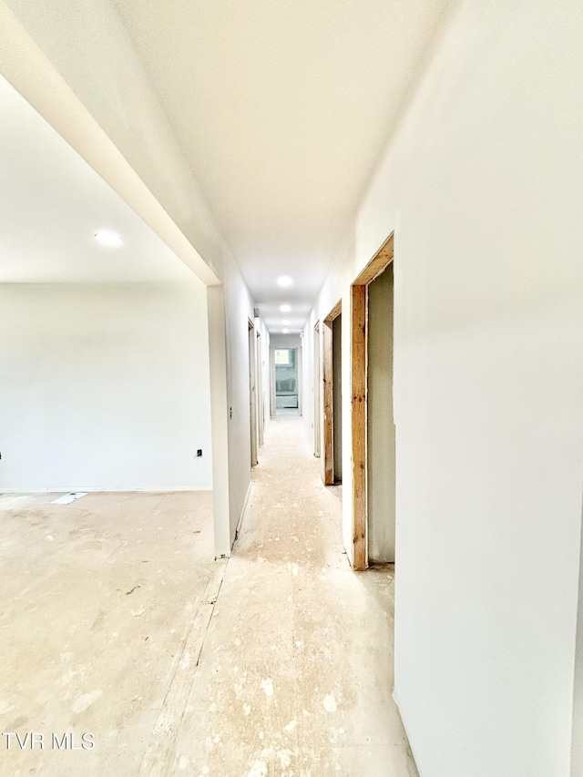 677 Summit Dr, Jonesborough, TN 37659 - view of corridor