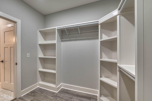 74 Slonaker Cir, Jonesborough, TN 37659 - spacious closet with wood finished floors
