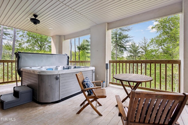 20268 Heron Cir, Abingdon, VA 24211 - deck featuring a hot tub