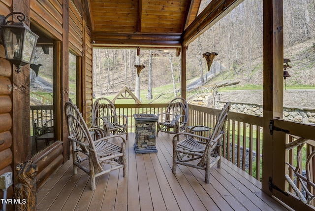 223 Black Bear Rdg, Roan Mountain, TN 37687 - sunroom featuring beam ceiling