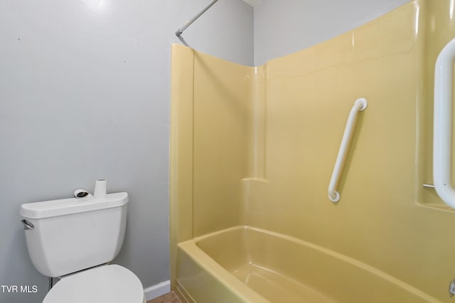 1023 Pebble Dr, Bristol, VA 24201 - bathroom with shower / bathtub combination, baseboards, and toilet