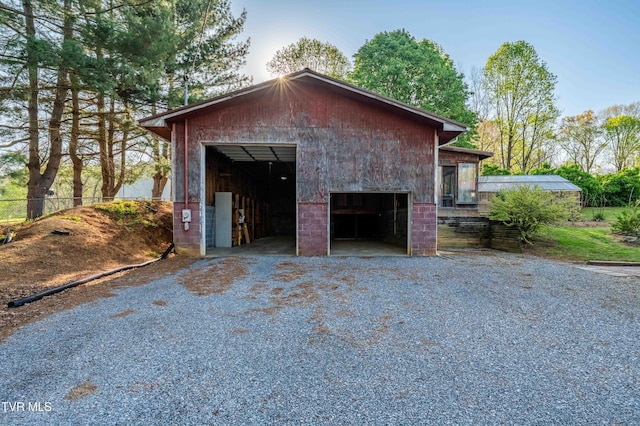view of detached garage