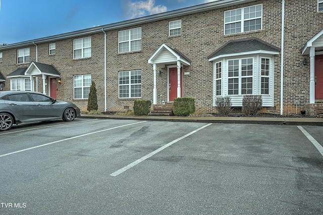 305 Waterford Ct Unit 305, Johnson City, TN 37615 - view of uncovered parking lot