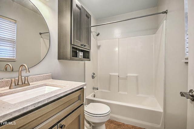 305 Waterford Ct Unit 305, Johnson City, TN 37615 - bathroom featuring toilet, vanity, and shower / bathtub combination