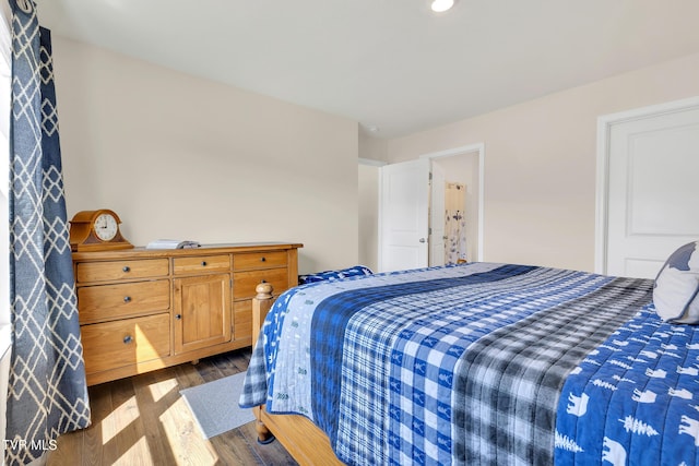 1245 Cherry Grv, Greeneville, TN 37745 - bedroom with wood finished floors and recessed lighting