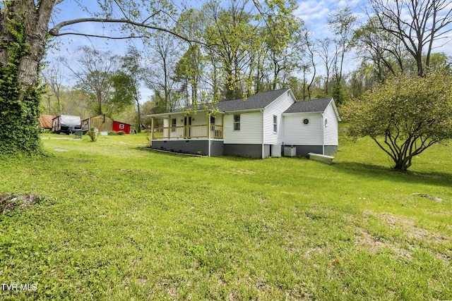 1219 Ledford St, Elizabethton, TN 37643 - view of green lawn