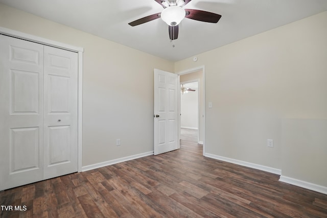 536 Chadwell Rd, Kingsport, TN 37660 - unfurnished bedroom with a ceiling fan, baseboards, dark wood-style flooring, and a closet