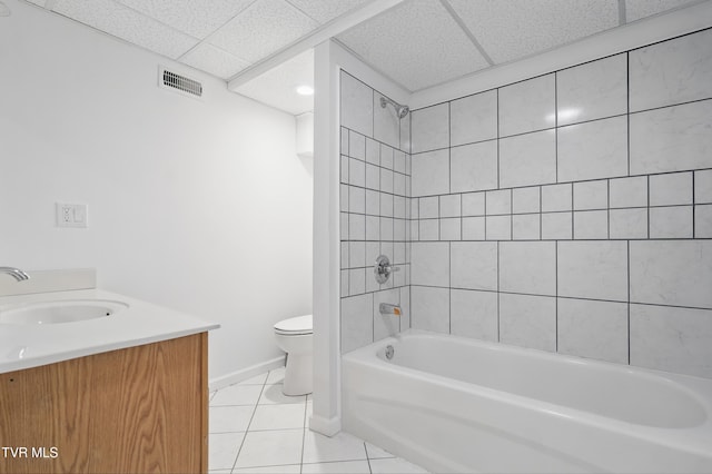 536 Chadwell Rd, Kingsport, TN 37660 - full bathroom featuring washtub / shower combination, tile patterned flooring, a drop ceiling, visible vents, and toilet