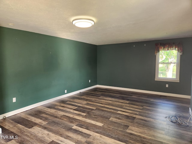 12075 Goose Creek Rd, Bristol, VA 24202 - empty room featuring baseboards and wood finished floors