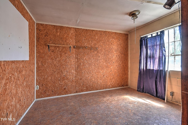 4418 Weaver Pike, Bluff City, TN 37618 - empty room featuring baseboards