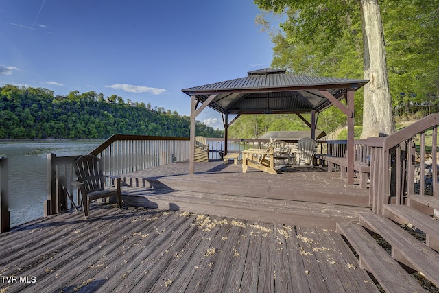 768 Lake Point Dr, Piney Flats, TN 37686 - wooden deck with a gazebo