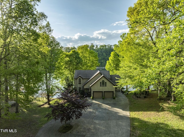 768 Lake Point Dr, Piney Flats, TN 37686 - view of front of house featuring an attached garage and driveway