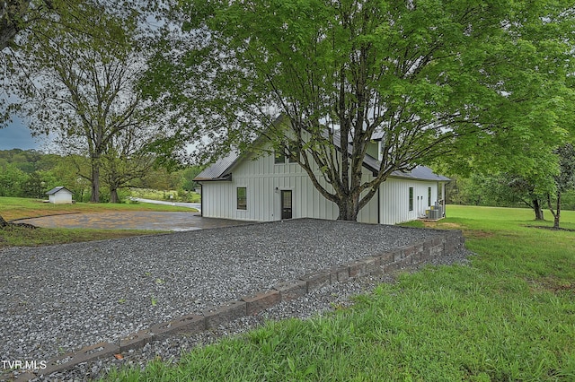 1545 Slover Springs Rd, Dandridge, TN 37725