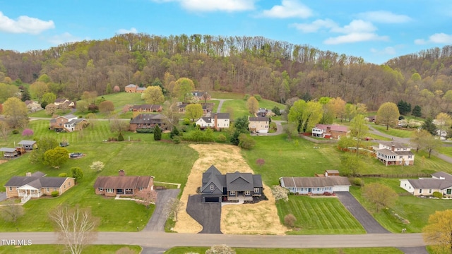 330 Bogey Dr, Abingdon, VA 24211 - aerial view featuring a residential view