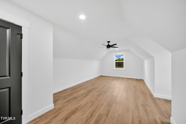 330 Bogey Dr, Abingdon, VA 24211 - additional living space featuring vaulted ceiling, light wood finished floors, and baseboards