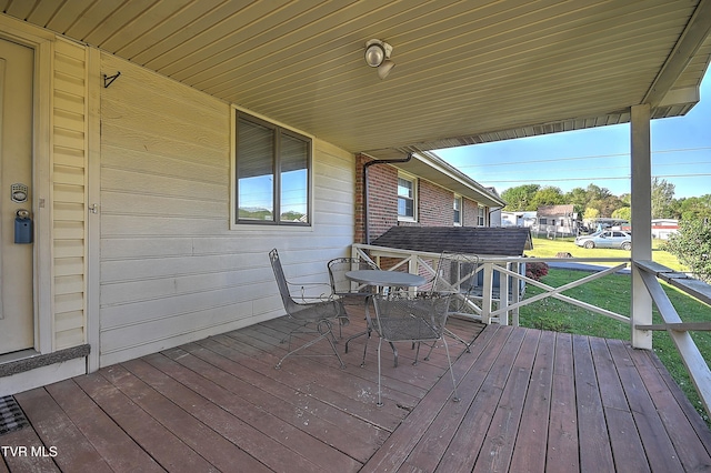 2856 Watauga Rd, Johnson City, TN 37601 - deck featuring a yard