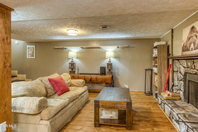 607 Dover Ave, Mount Carmel, TN 37645 - photo 18